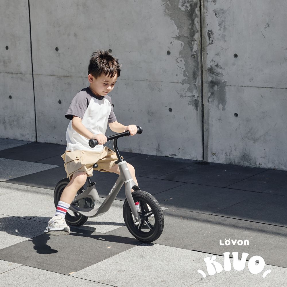 【LOVON】KIVO 兒童平衡車 兩色